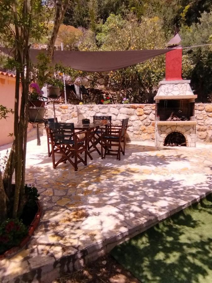 Villa Serenity Vóvikes Buitenkant foto