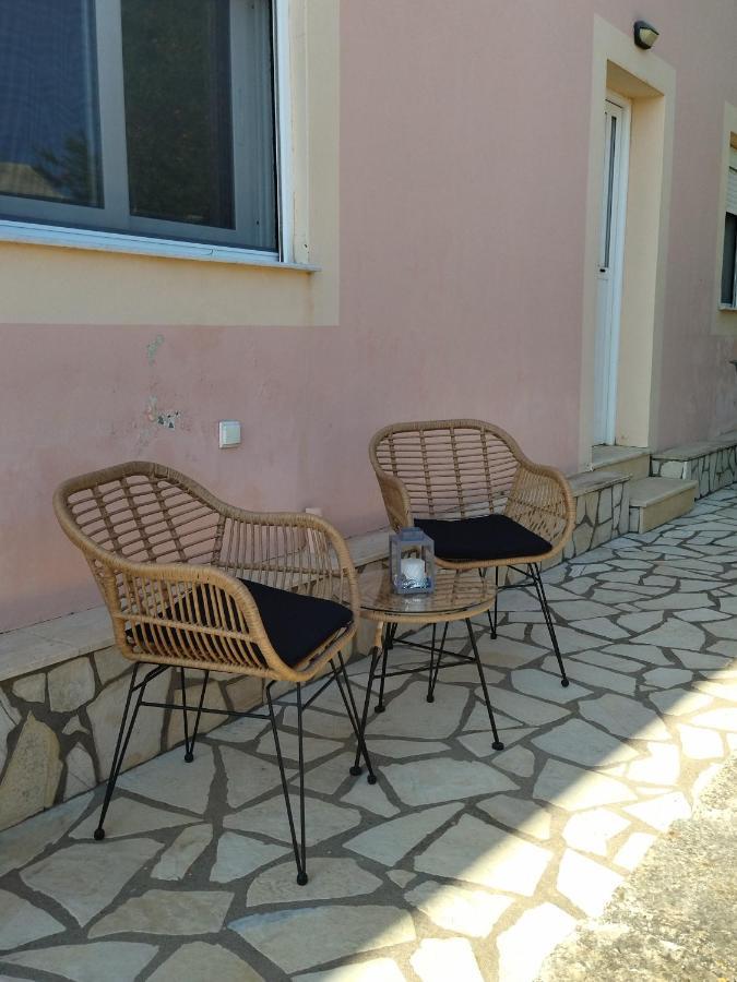 Villa Serenity Vóvikes Buitenkant foto